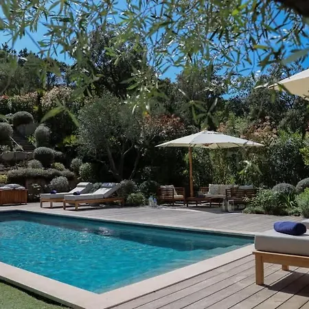 32 L Sport Court & Pool L Shellter Sainte-Maxime