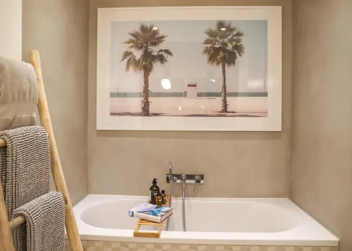 32 L Sport Court & Pool L Shellter 圣马克西姆