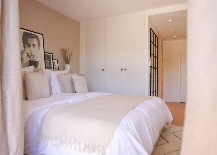 32 L Sport Court & Pool L Shellter * 圣马克西姆